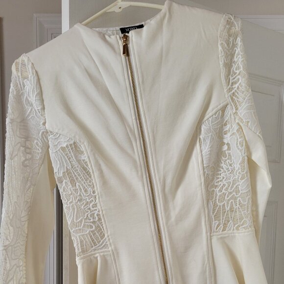 XOXO brand peplum lace jacket - Picture 1 of 5
